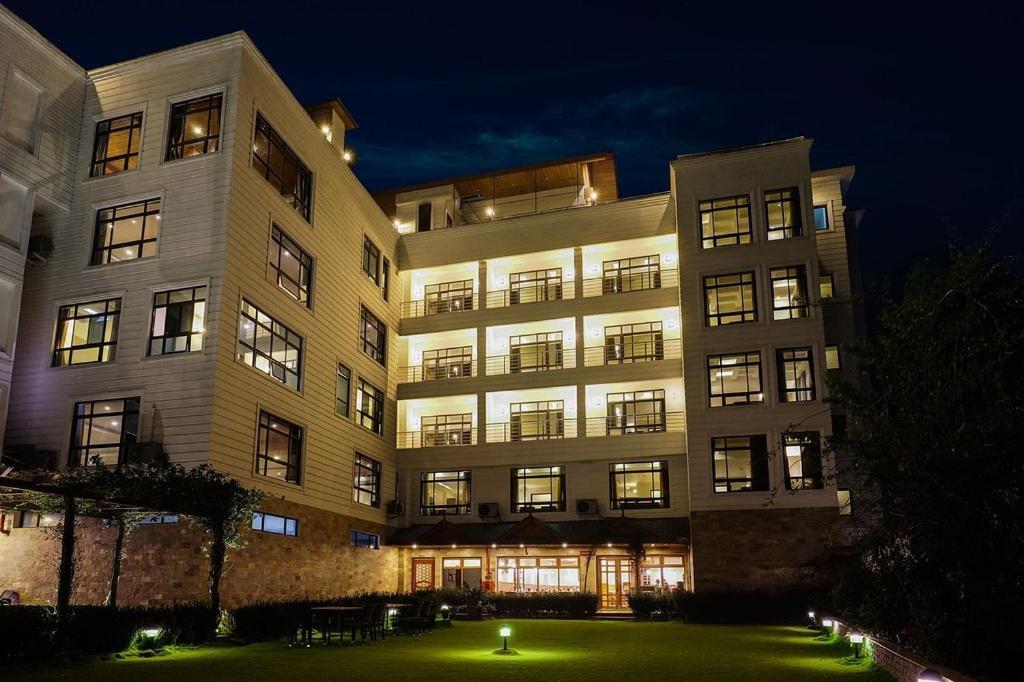 Sobralia Casino Resort & Spa Namchi Eksteriør billede