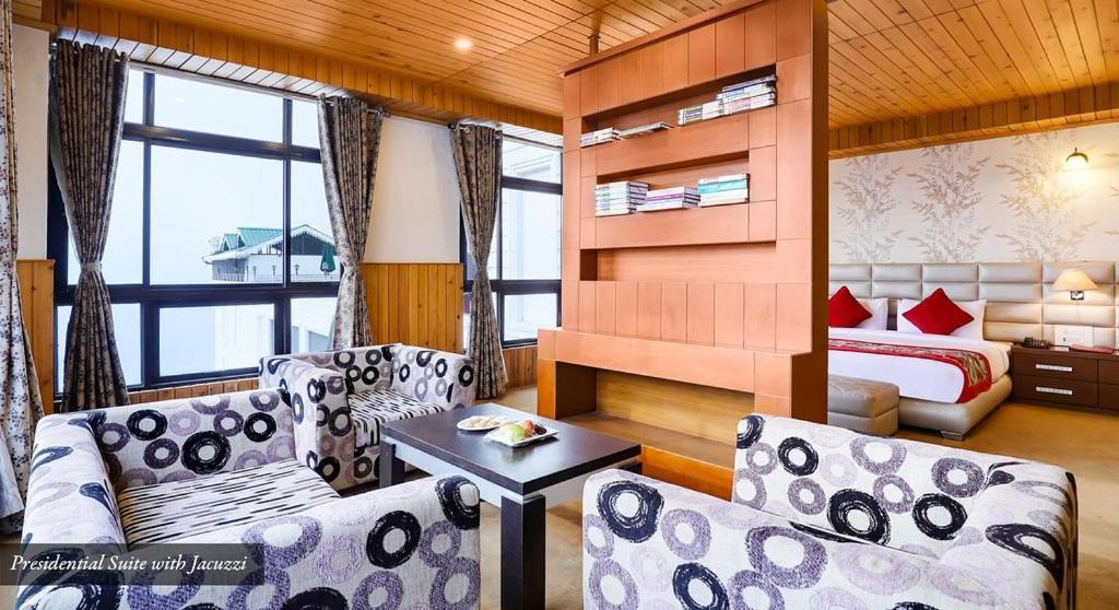 Sobralia Casino Resort & Spa Namchi Eksteriør billede